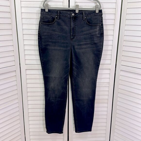 Chico’s High Rise Jeans Size 3T (16T) Skinny Ankle Black - Picture 3 of 12